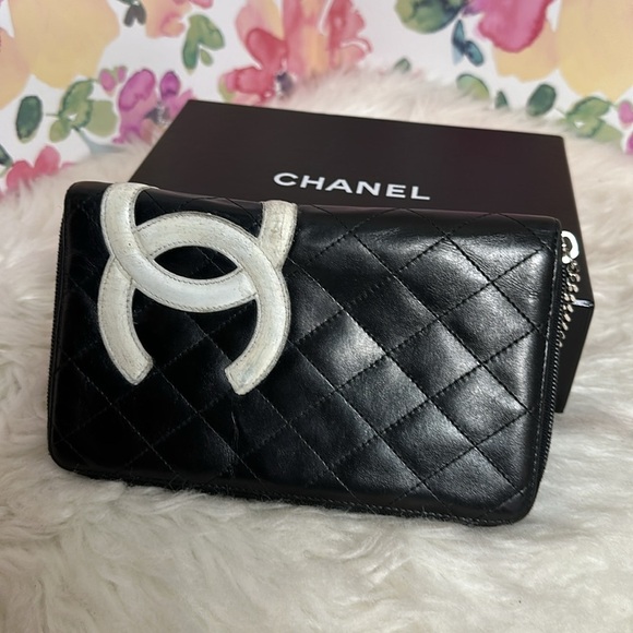 💯Authentic Calfskin Cambon Zip Around Organizer Wallet Black White 🍀 - Picture 7 of 17